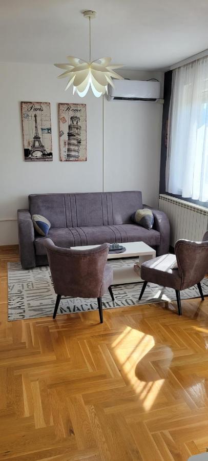 La 2 Apartment Sarajevo Eksteriør bilde