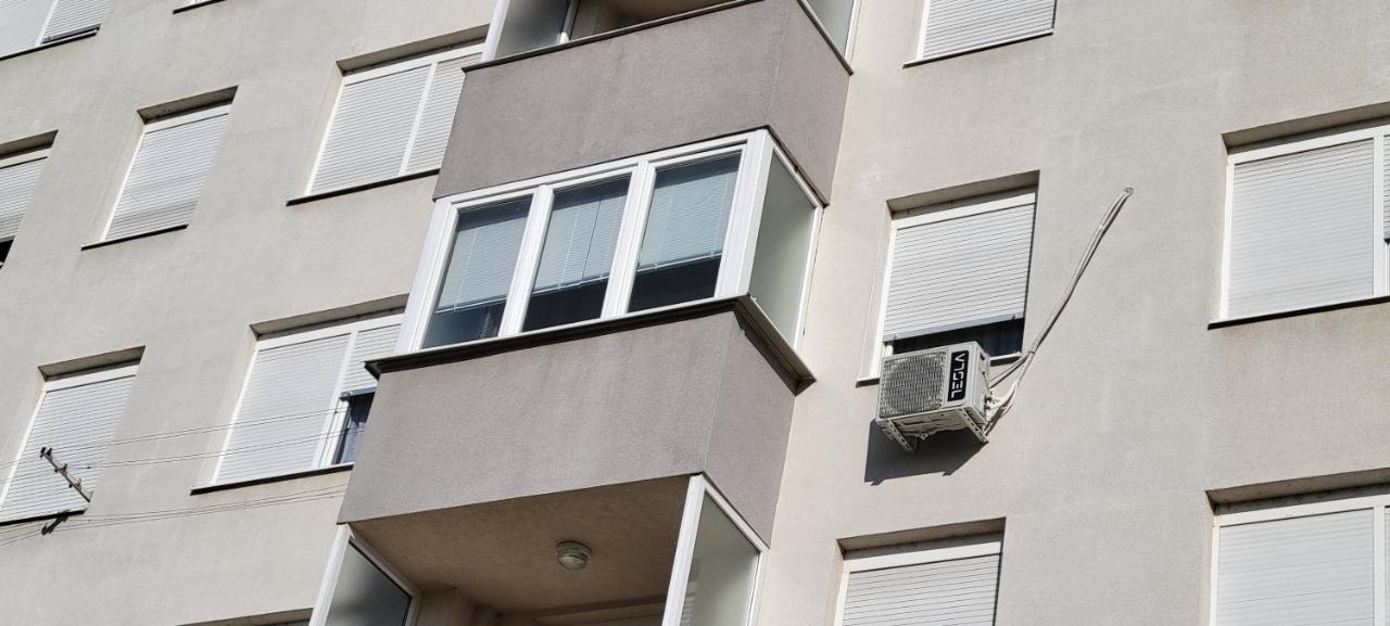 La 2 Apartment Sarajevo Eksteriør bilde