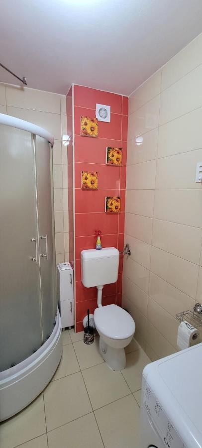 La 2 Apartment Sarajevo Eksteriør bilde